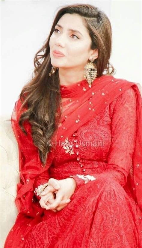 Pin By Incognito On Pakistani Celebs In Mahira Khan Dresses