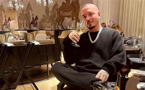 J Balvin Sobe Ao Palco Esta Noite No Meo Mar S Vivas Impala