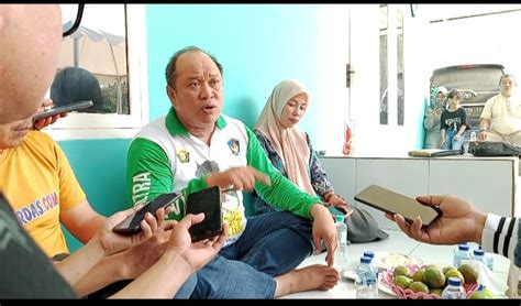 Bakti Sosial IKA UMI Sultra Hadir Di Koltim Pemeriksaan Mata Dan Bagi