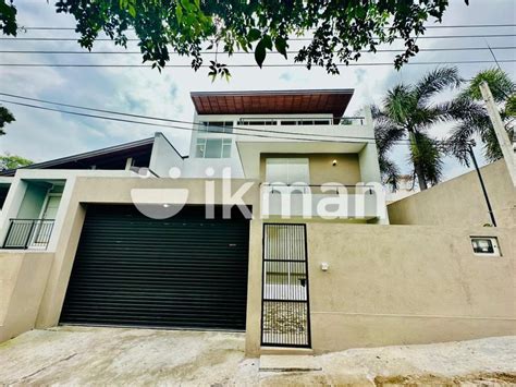 Thalawathugoda Newly Built Luxury 3 Story House For Sale Ikman