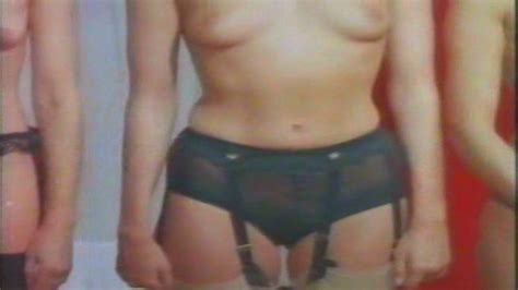 Unknown nude pics página