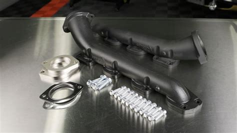 Low Profile Exhaust Manifolds For Your Gen Iii Hemi Swap Holley Motor