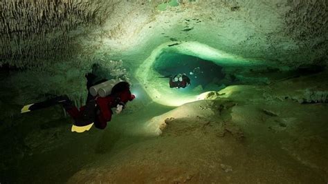 foto gua bawah tanah terpanjang  dunia