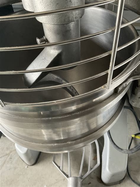 HOBART LEGACY 60 QUARTS DOUGH MIXTURE HL662 – Used Equipment