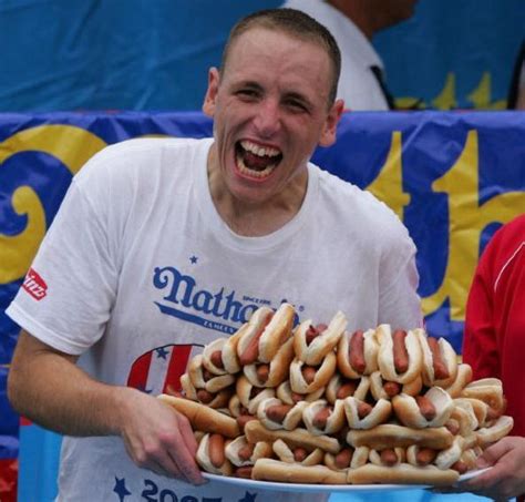 Joey Chestnut Wins Hot Dog Eating Contest for Eighth Consecutive Year! | Joey chestnut, Eating ...