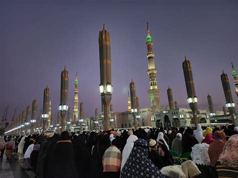 Muslim Pilgrims Flock To Prophets Mosque In Medina During Umrah The