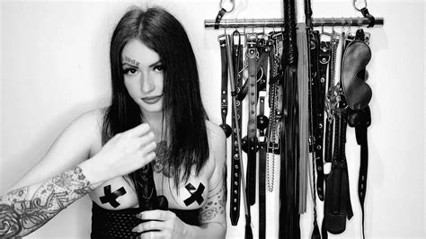 Hot Video With Dominatrix Nika On The Topic Joi And Cei Brunette