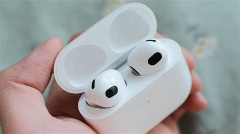 Review Top 5 tai nghe Bluetooth sang xịn mịn mà các tín đồ công nghệ