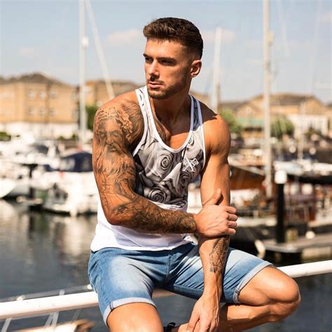 Natasha Oakley Shows Off Her Incredible Derriere In White Bikini Artofit