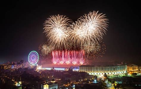 「2025高雄義大跨年煙火秀」長達999秒 4大主題搶先看 Ettoday旅遊雲 Ettoday新聞雲