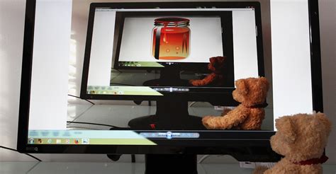 What is Monitor Backlight Bleed and How to Fix It? - 3D Insider