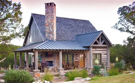 How to Pick the Right Metal Roof Color: Consumer Guide 2020