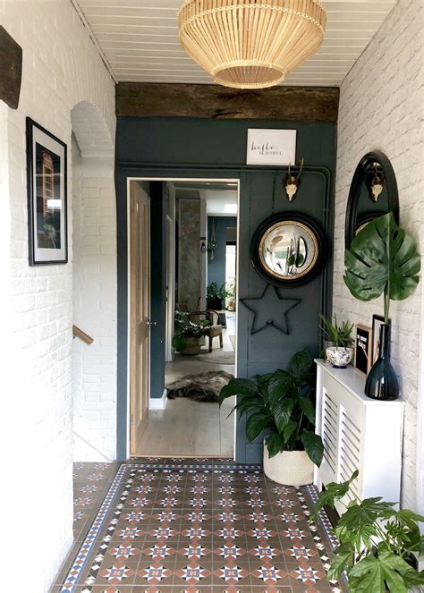 30+ Narrow Entrance Hall Ideas