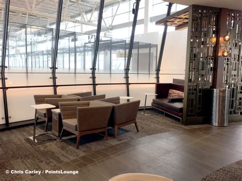 Delta Sky Club Austin Airport Lounge Seating Area Bar Eye Of The Flyer