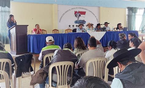 Dirigentes Campesinos De Tarija Manifiestan Sus Discrepancias A Pocos