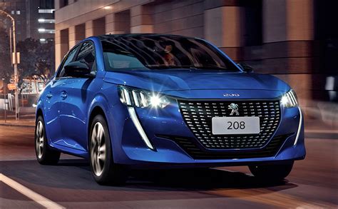 Novo Peugeot 208 marca confirma o elétrico e GT para o Brasil