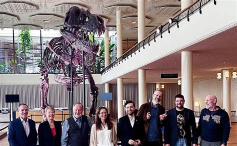 T Rex Dinosaur Skeleton Auctioned For First Time In Europe Iha News