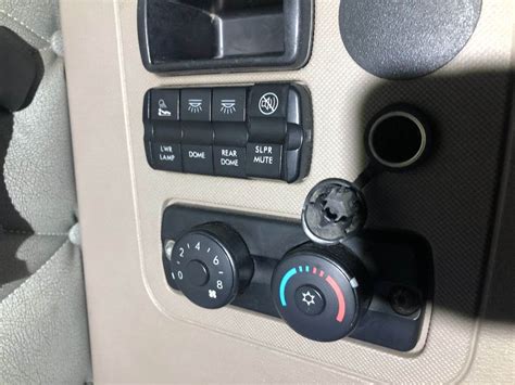 Freightliner Cascadia Sleeper Controls For Sale Sioux Falls Sd