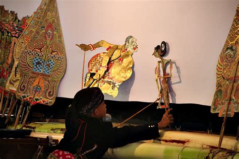 Dalang Tiga Generasi Semarakkan Hari Wayang Nasional Di Blora