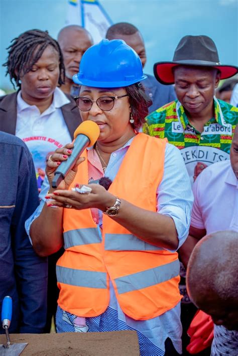 Pdl Territoires Antoinette Kipulu Kabenga A Lanc Les Travaux De