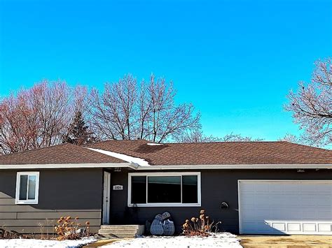 1924 N 2nd St, Bismarck, ND 58501 | Zillow