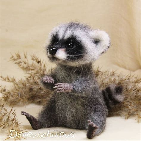 Adorable 12cm Raccoon Felt Toy