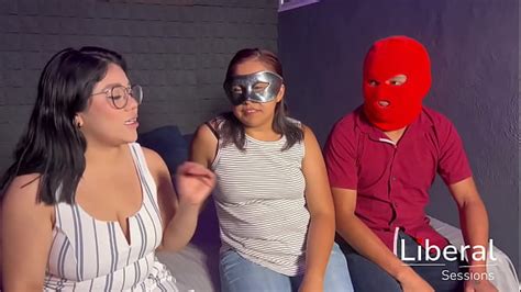 Vídeos primera vez trio XVIDEOS