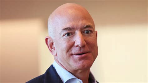 Schimbare La V Rful Miliardarilor Jeff Bezos Este Din Nou Cel Mai