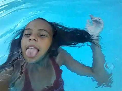 Vlog Passe Um Dia Na Piscina Comigo YouTube