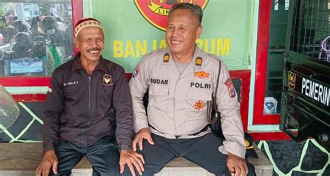 PANIT BINMAS SAMBANG KALURAHAN SAMPAIKAN PESAN PESAN KAMTIBMAS