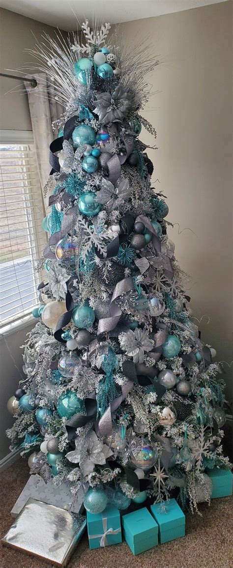 30+ Blue Christmas Tree Ideas – HomeDecorish