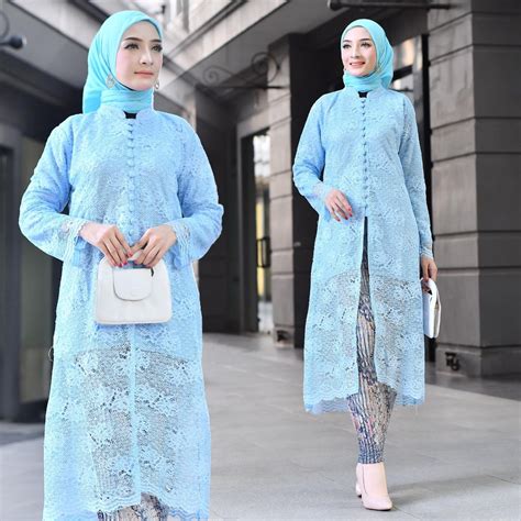 Fatimah Brocade Modern Kebaya Suit A Set Of A Thousand Button Pleated