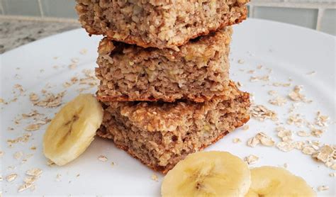 Banana Oatmeal Breakfast Bars Three Chicks And A Whisk