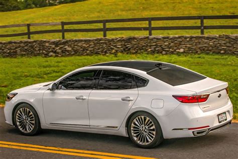 2019 Kia Cadenza New Car Review Autotrader