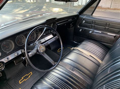 Chevrolet Impala 1967 Interior