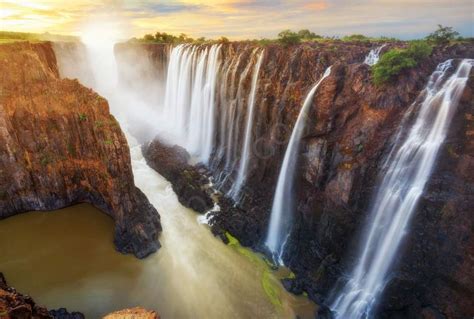 Top 10 Stunning Waterfalls Around The World Hopfar