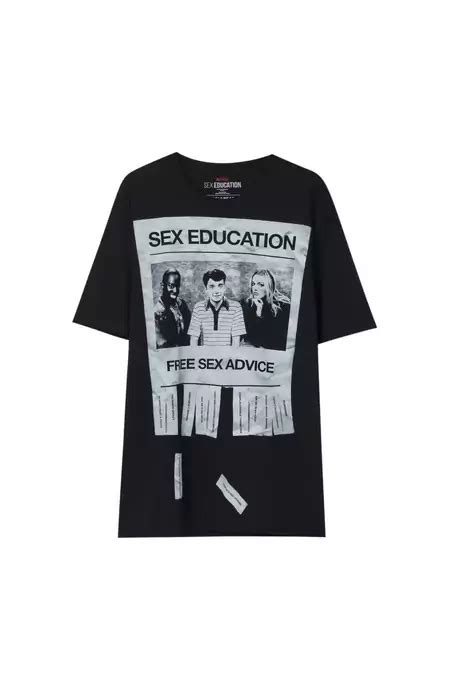 Sex Education Netfliksa Na Koszulkach I Bluzach Kolekcji Pull Bear Noizz