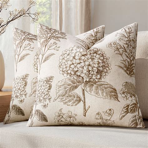 amazoncom swancoco set   decorative floral euro sham pillow covers