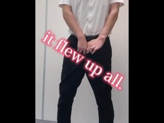 午饭后我非常饥渴 Pornhub Gay