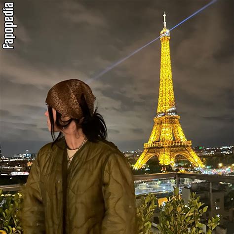 Billie Eilish Nude Onlyfans Leaks Photo Fapopedia