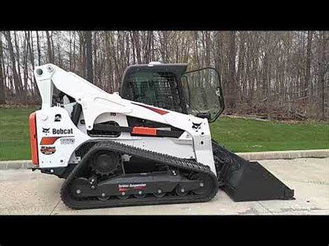 Bobcat T Compact Track Loader Youtube