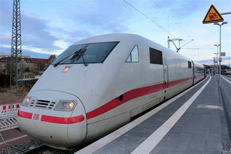 401 006 2 Tz 106 Itzehoe Als ICE 701 Linie 18 Von Berlin Hbf