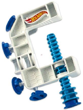 Игровые наборы и фигурки Hot Wheels купить игровой набор и фигурку Хот вилс цены на Мегамаркет