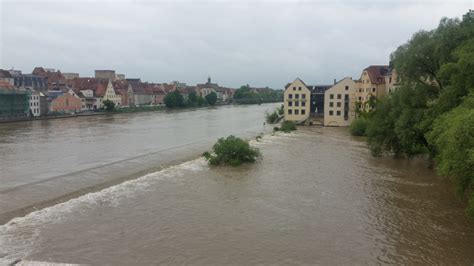 Hochwasserlage Entspannt Sich Regensburger Nachrichten News