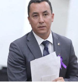 Edmundo Torrescano y Ericka Velázquez preparan cadena de impugnación