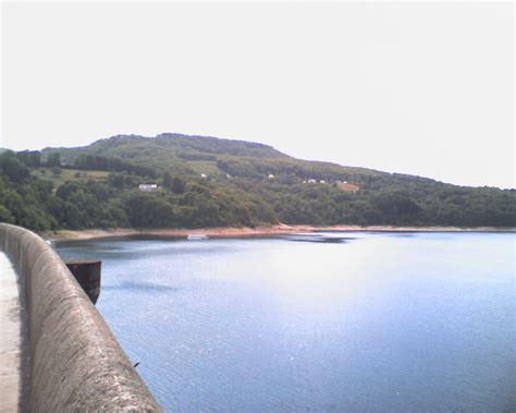 Barrage de Bort les Orgues Définition et Explications