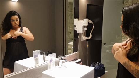 LICK MY ASS IN THE BATHROOM OF MY MANSION BY VICTORIA DIAS YASMIN BRIZA NEW KC 2020 CLIP 1 IN