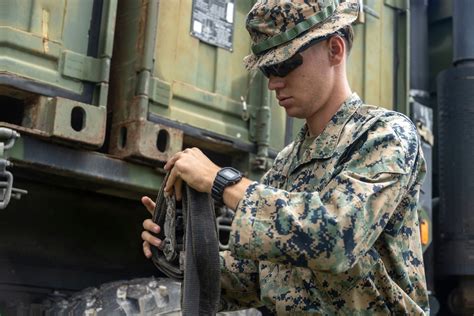 Dvids Images Combat Logistics Battalion Heads To The Field For A