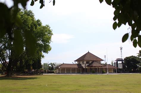 taman kota singaraja