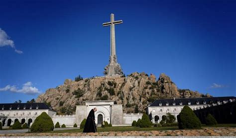 Los Monjes Del Valle De Los Ca Dos Barajan Silos Como Destino Cuando